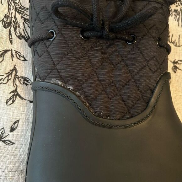 Jessica Simpson Racyn Women’s Size 7 Black Rain Ankle Boots - Picture 4 of 8